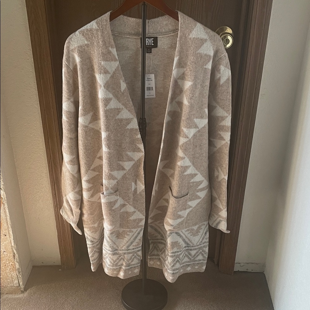 Frye Beige and Cream Patterned long length cardigan